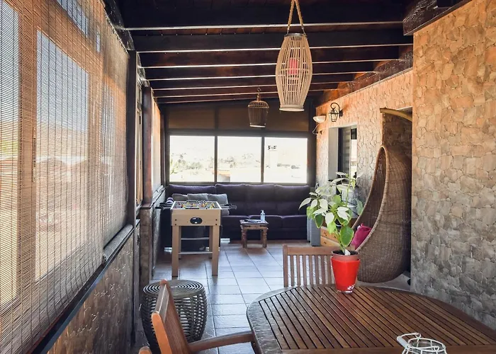 La Canada Villa *